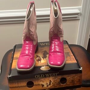Old West Pink Cowgirl Boots